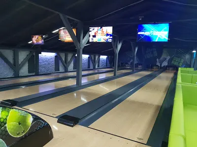 Kręgielnia & Bilard Club